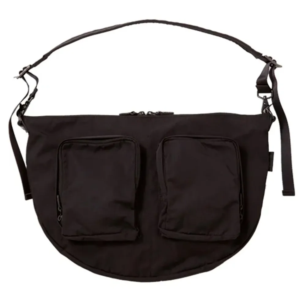 Clearance AMIACALVA - Sac Gabardine Bodybag - Noir
