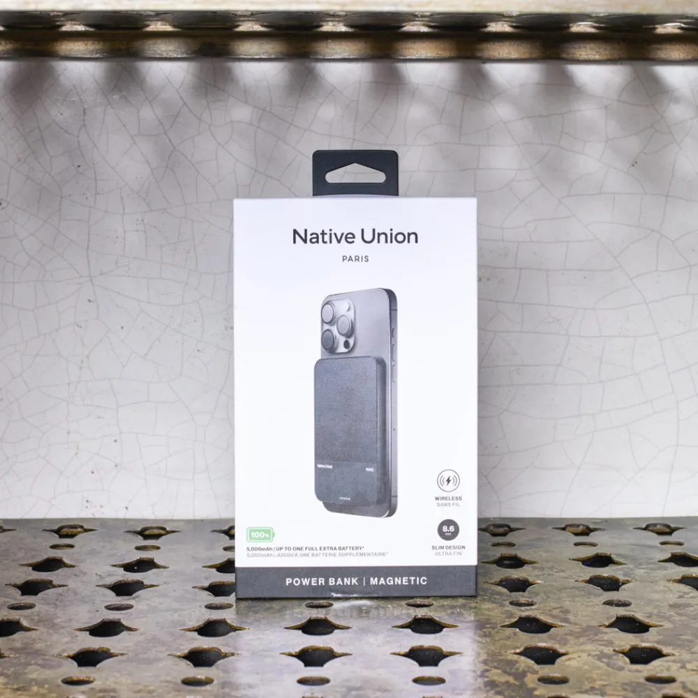 Discount 041 NATIVE UNION Batterie portable Magnetic - Noir