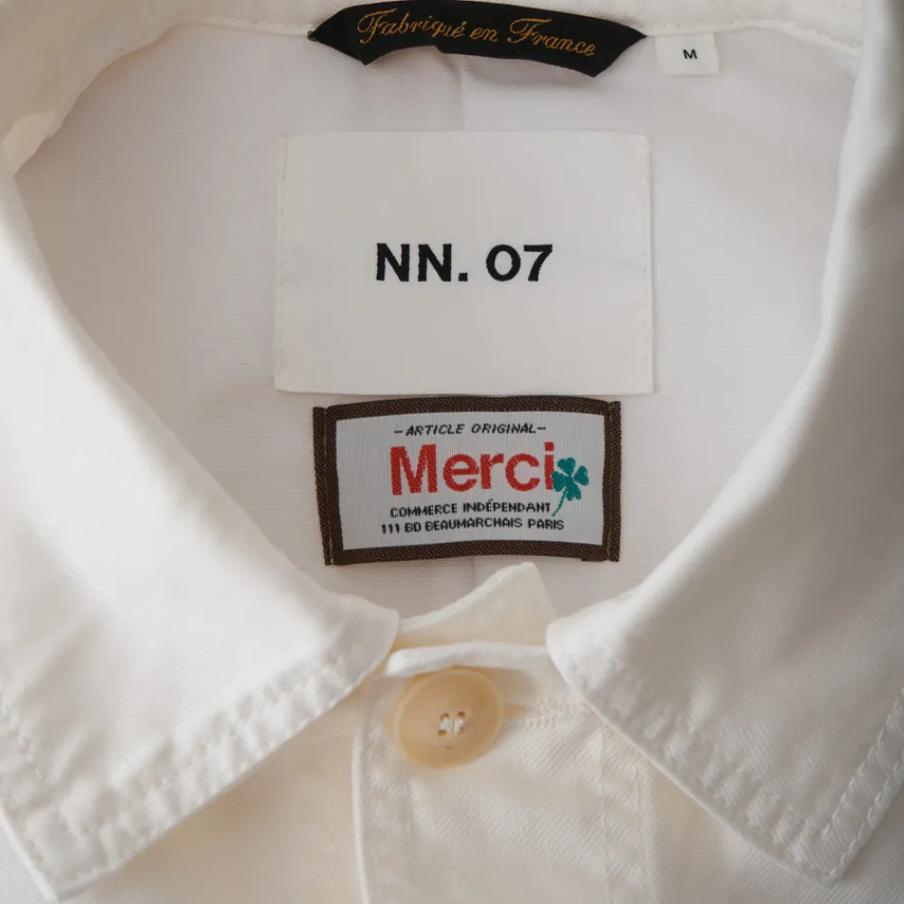 Shop NN07 Le Laboureur x NN. 07 x Merci - Veste Tréfle Coeur - Blanc