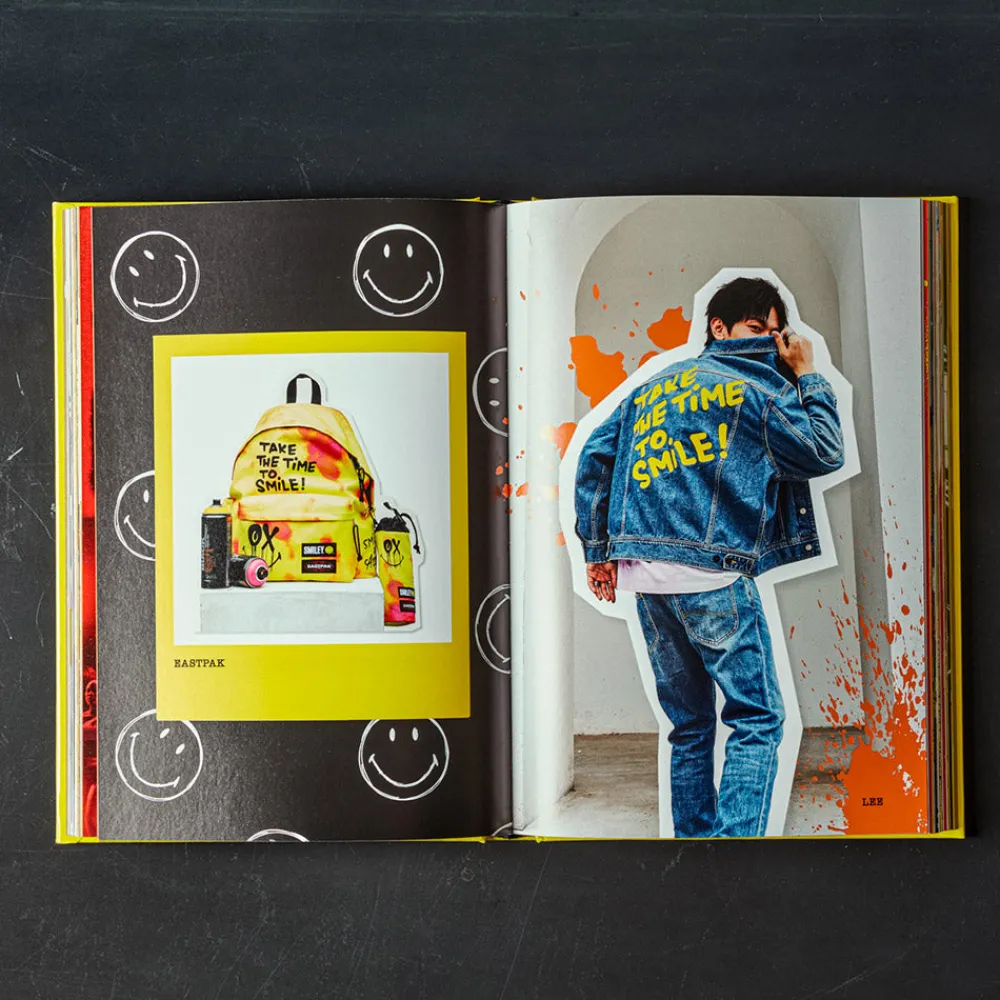 Shop 1635 ASSOULINE Livre - Smiley, 50 years of good news - Assouline