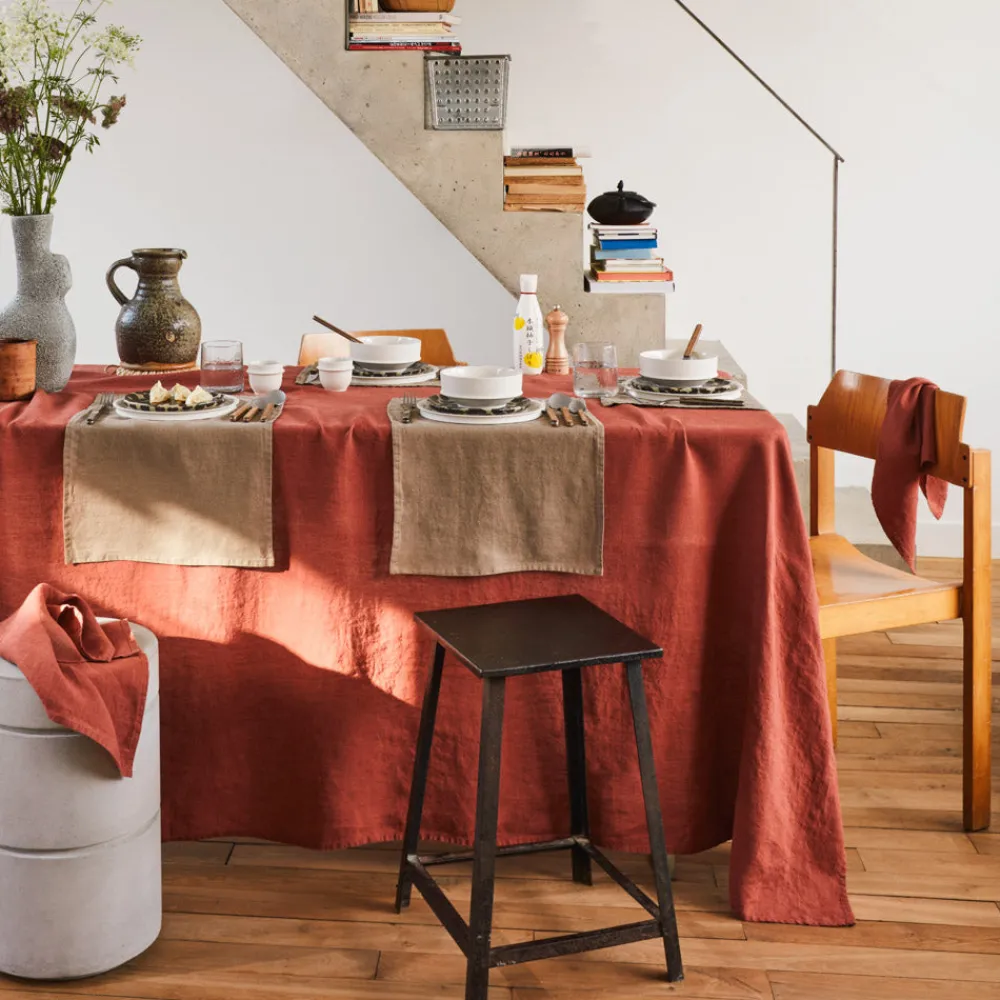 Outlet 200 LINTEX Nappe en lin lavé - Rouge Urushi RougeUrushi