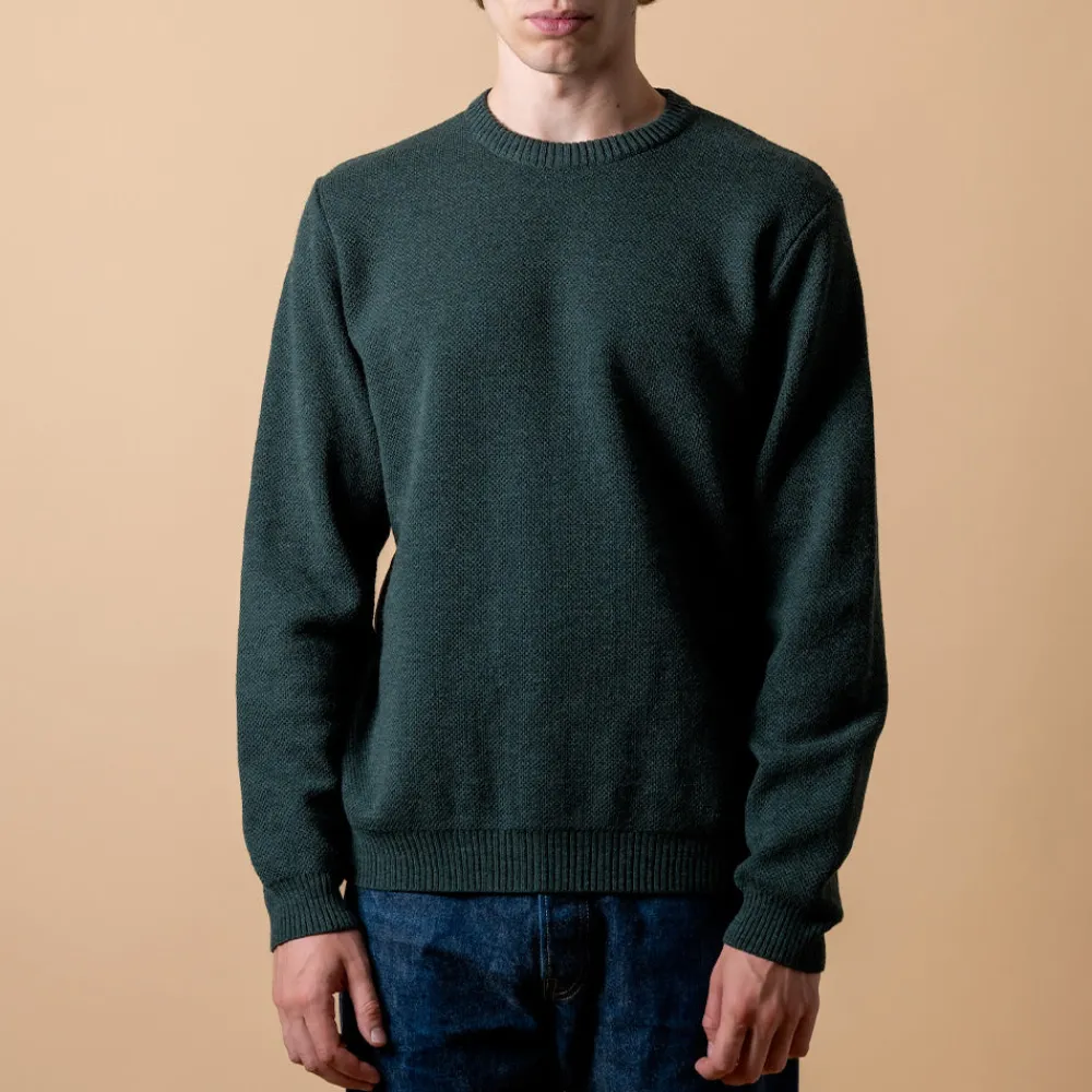Shop NITTO KNITWEAR - Pull Youri - Vert Fôret