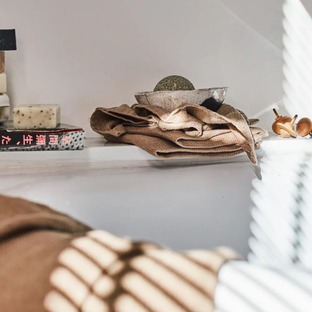 Flash Sale 200 LINTEX Serviette de bain invité en lin - Nid d'abeille - Brun Cha Iro BrunChaIro